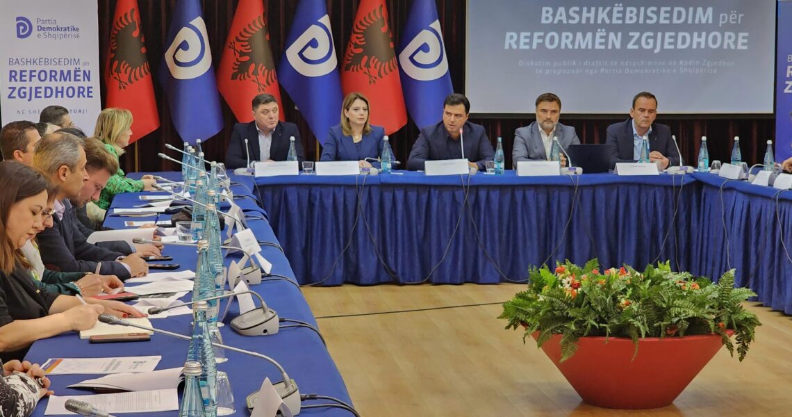 Basha prezanton draftin e PD për reformën zgjedhore: Prioritet numër 1 i Partisë Demokratike