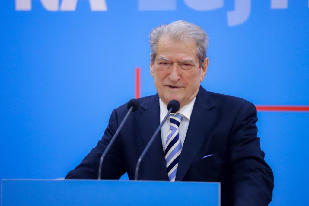 Përvjetori i sulmeve të NATO-s/ Berisha: Bëj thirrje që Kosova të bëhet pjesë e Aleancës së Atlantikut të Veriut