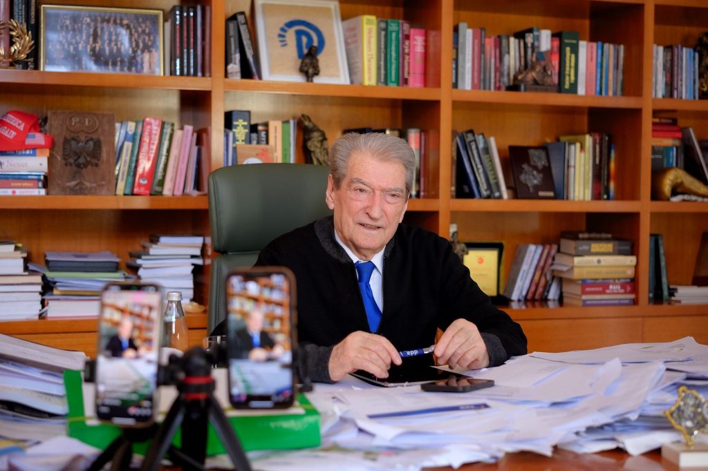 Berisha: Me datën 17 prill, Shqipëria në Tiranë për dorëheqjen e Edi Ramës! Shpresa e vetme e shqiptarëve mbetet opozita