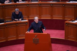 Berisha i përgjigjet Spiropalit: Je viktima më e parëndësishme dhe më e merituara e Lubisë! Nuk e ke nga unë, e ke nga vetja jote